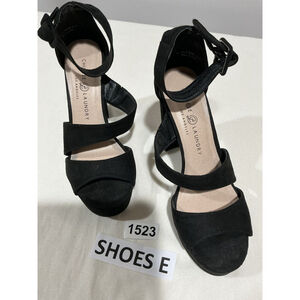 Womans Chinese Laundry Open Toe 7.5m Faux Suede Platform Heel Ankle Strap Shoe